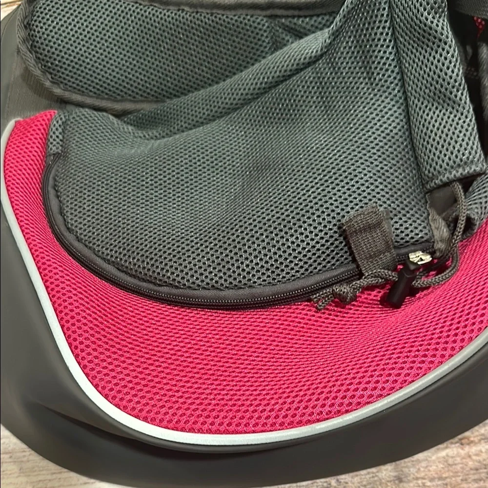Yudodo Comfy Paws Pet Sling Carrier - Black and Pink
